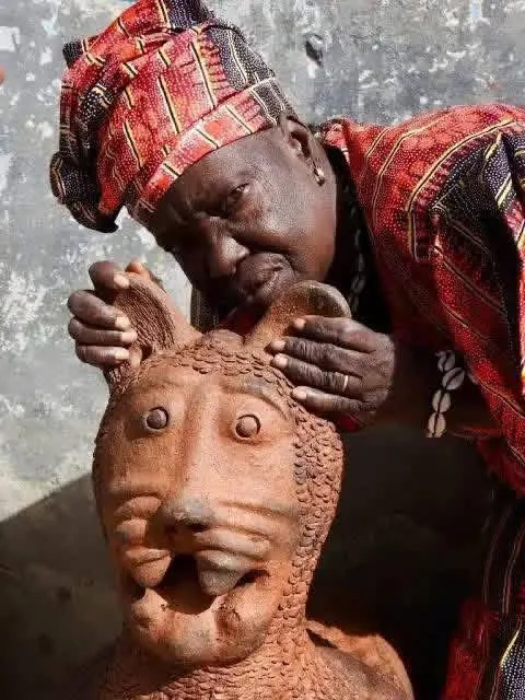 Sculptures de Seyni Awa Camara